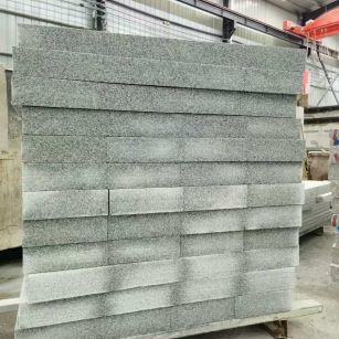 焦作 芝麻白10公分300*600广场地铺，A料定制，尺寸标准，厚薄均匀