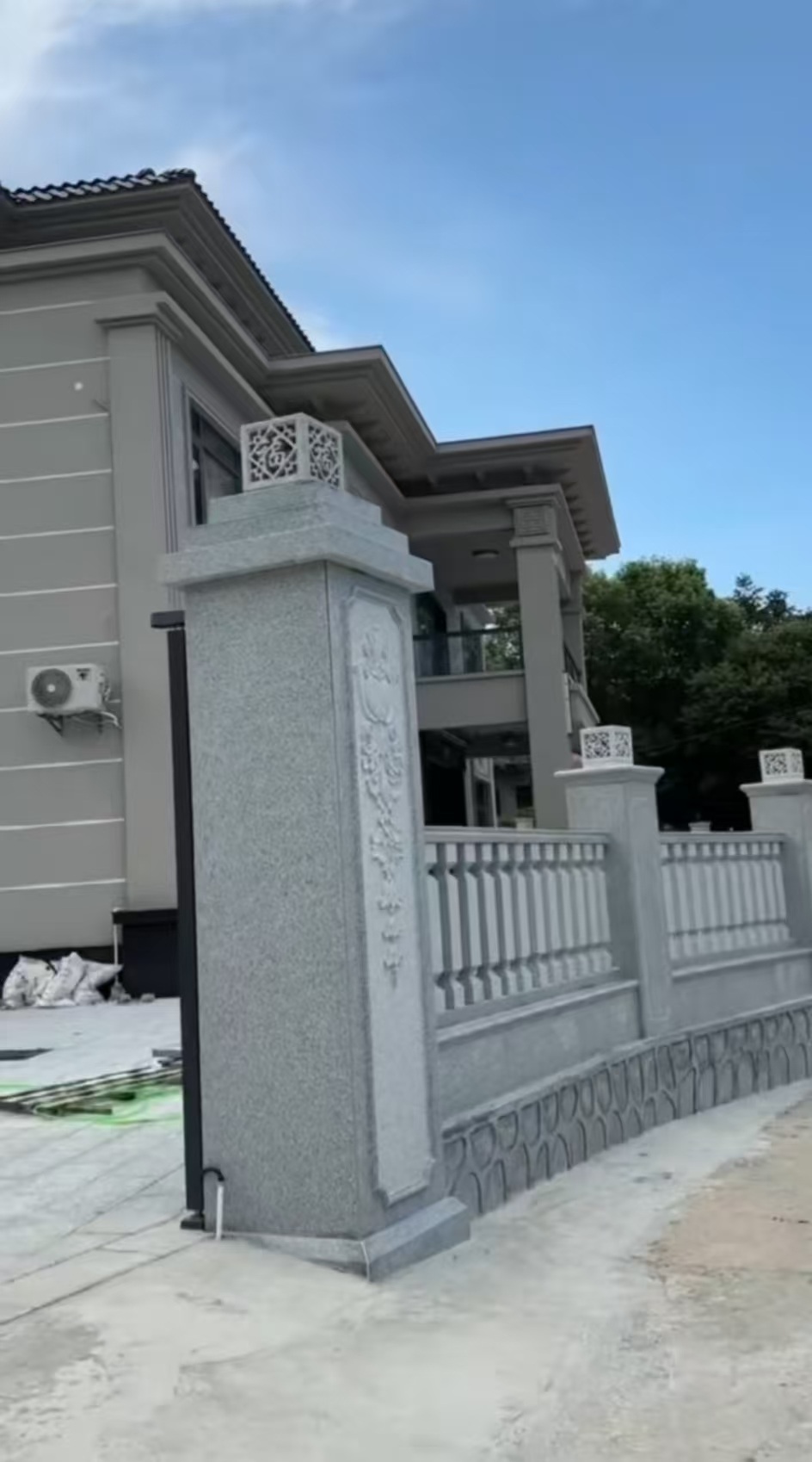 焦作 芝麻白别墅围墙栏杆，私人订制