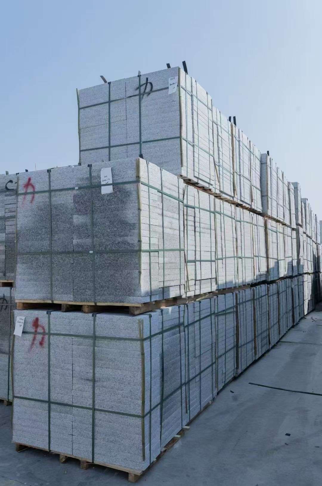 焦作 芙蓉白、大花白、小白花荔枝面成品地铺石