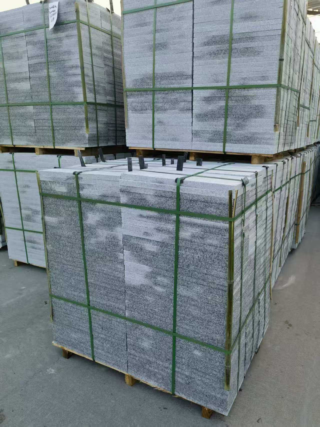 焦作 芝麻白地铺石材