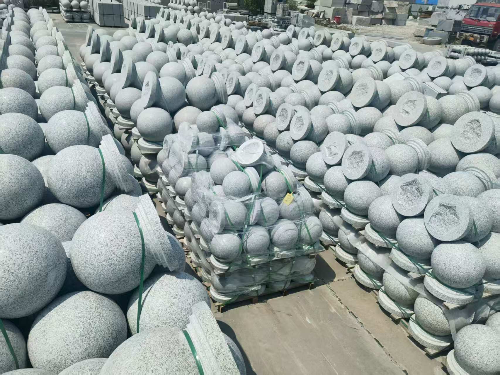 焦作 花岗岩实心圆球，石球，挡车球，挡车石，车止石，路障石。