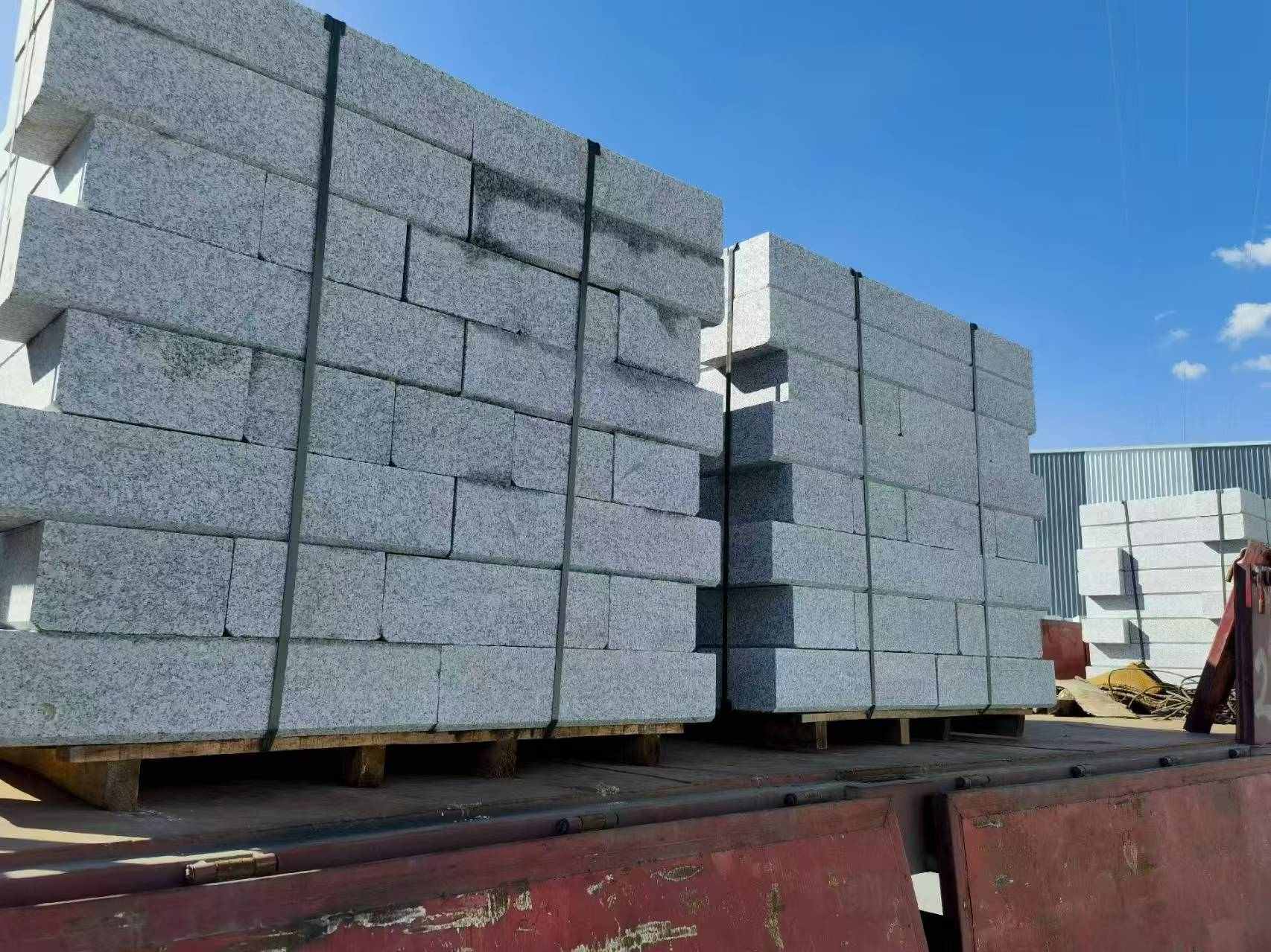 焦作 路沿石装车出货