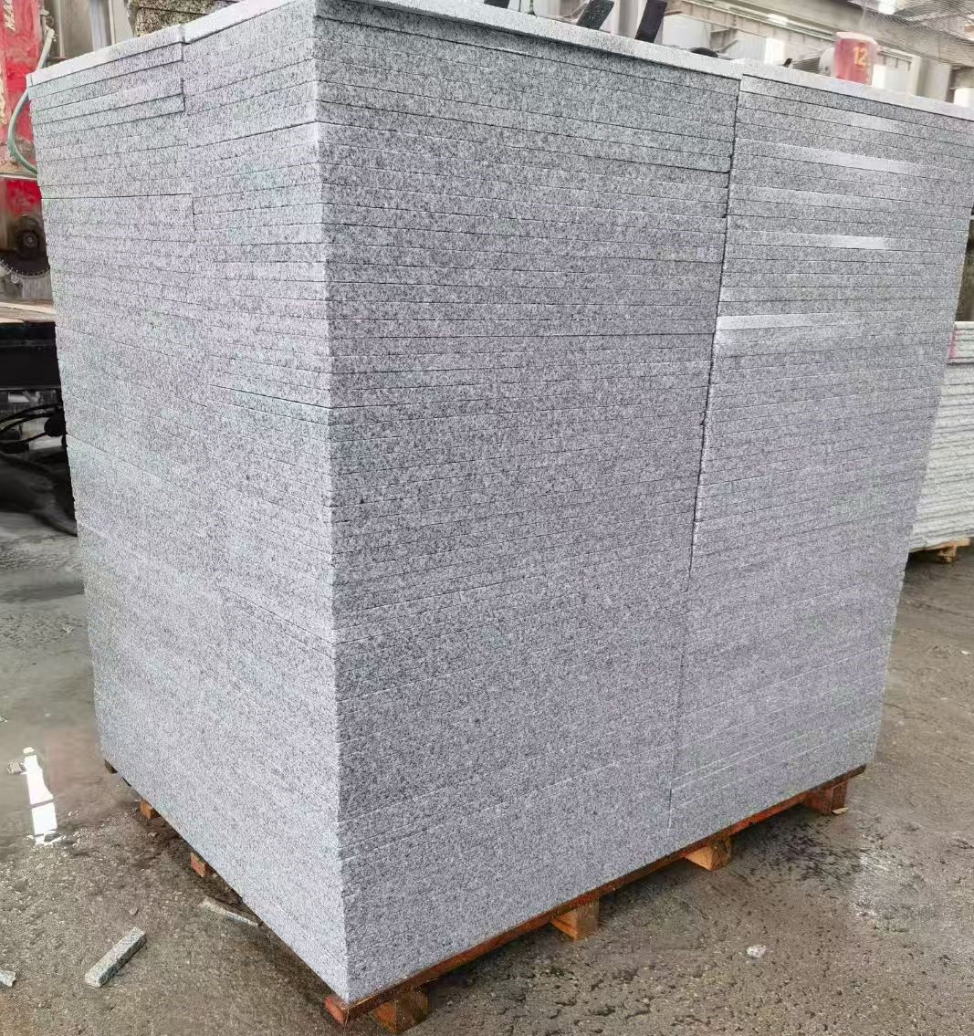 焦作 火烧面地铺石，街道广场园林市政工程板，1.8~5.0厚均有现货