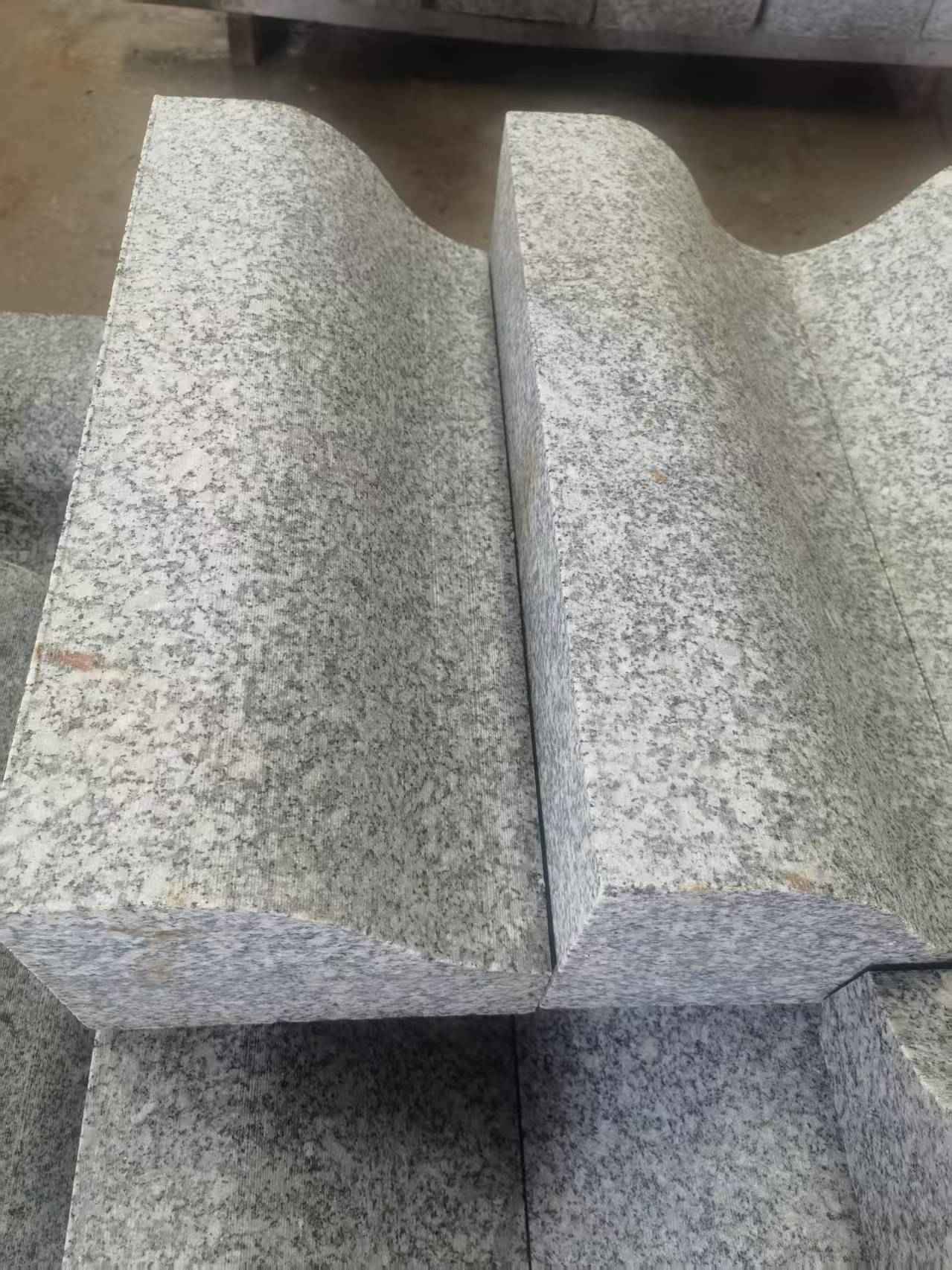 焦作芙蓉白S型拉丝面路沿石